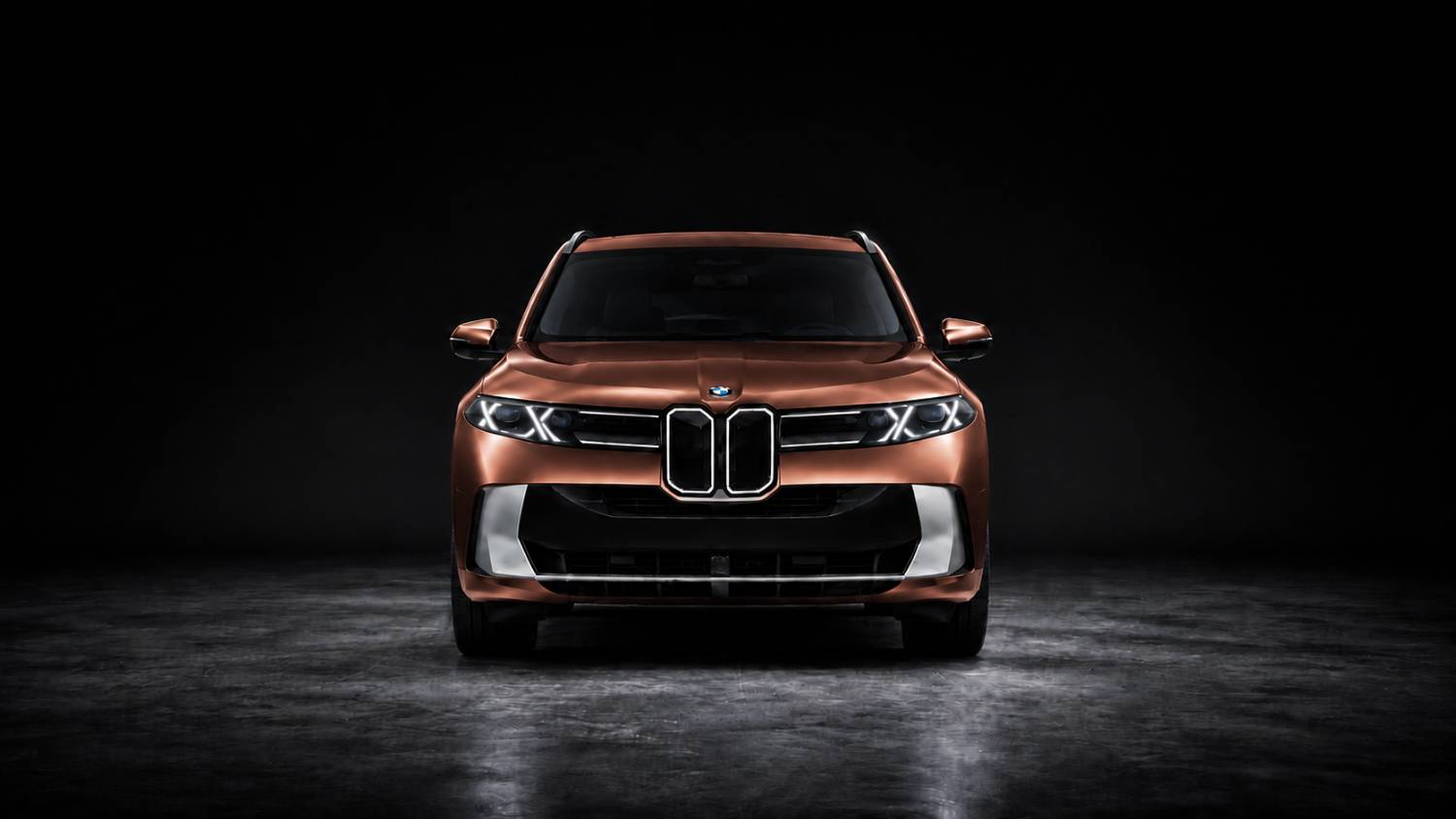 BMW X5 در رنگ مسی